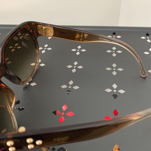 Authentic Fendi Sunglasses main image 7
